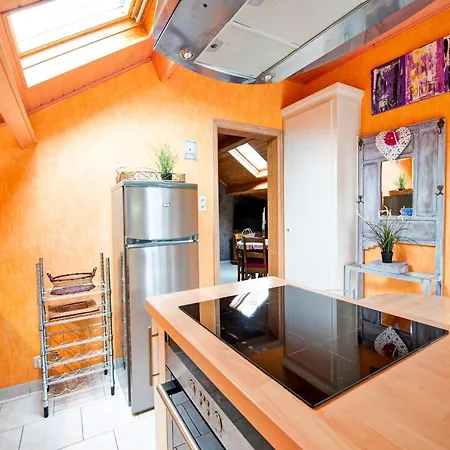 Charming Near Forests * Biron